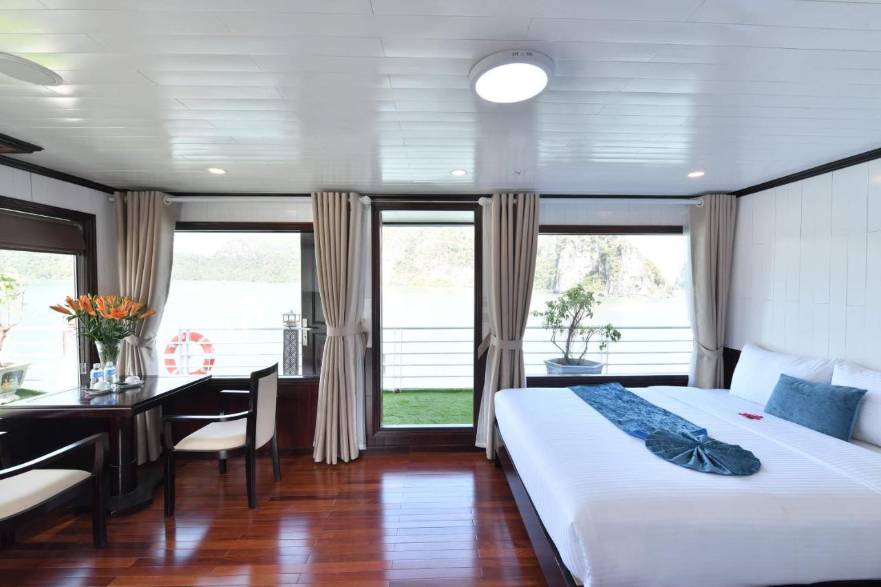 Halong Sapphire Cruise Hotel Nan Giang Bagian luar foto