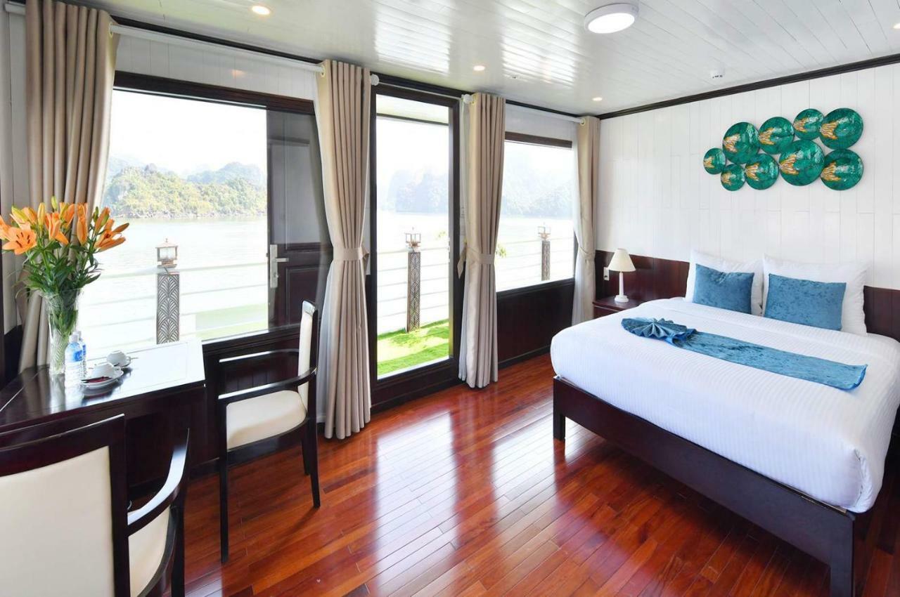 Halong Sapphire Cruise Hotel Nan Giang Bagian luar foto